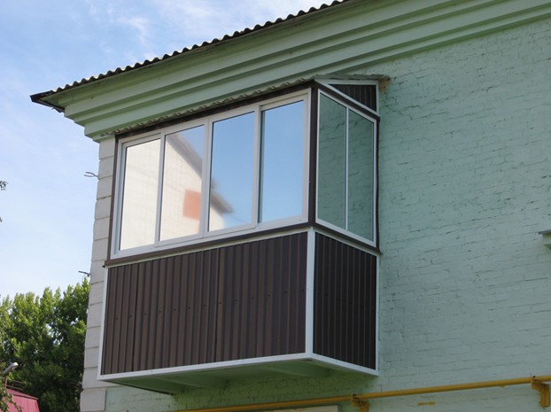 Легкое облегченное остекление балкона Жуковский